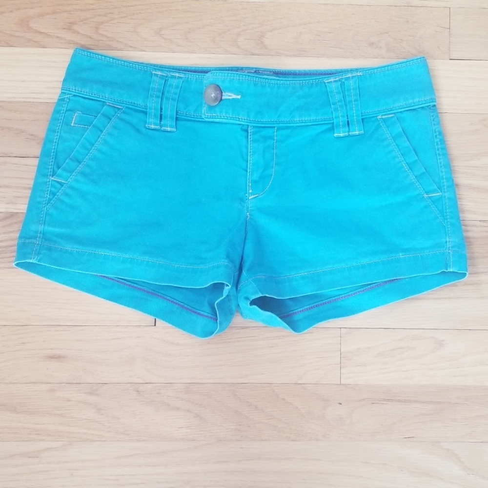 AEO shorts!